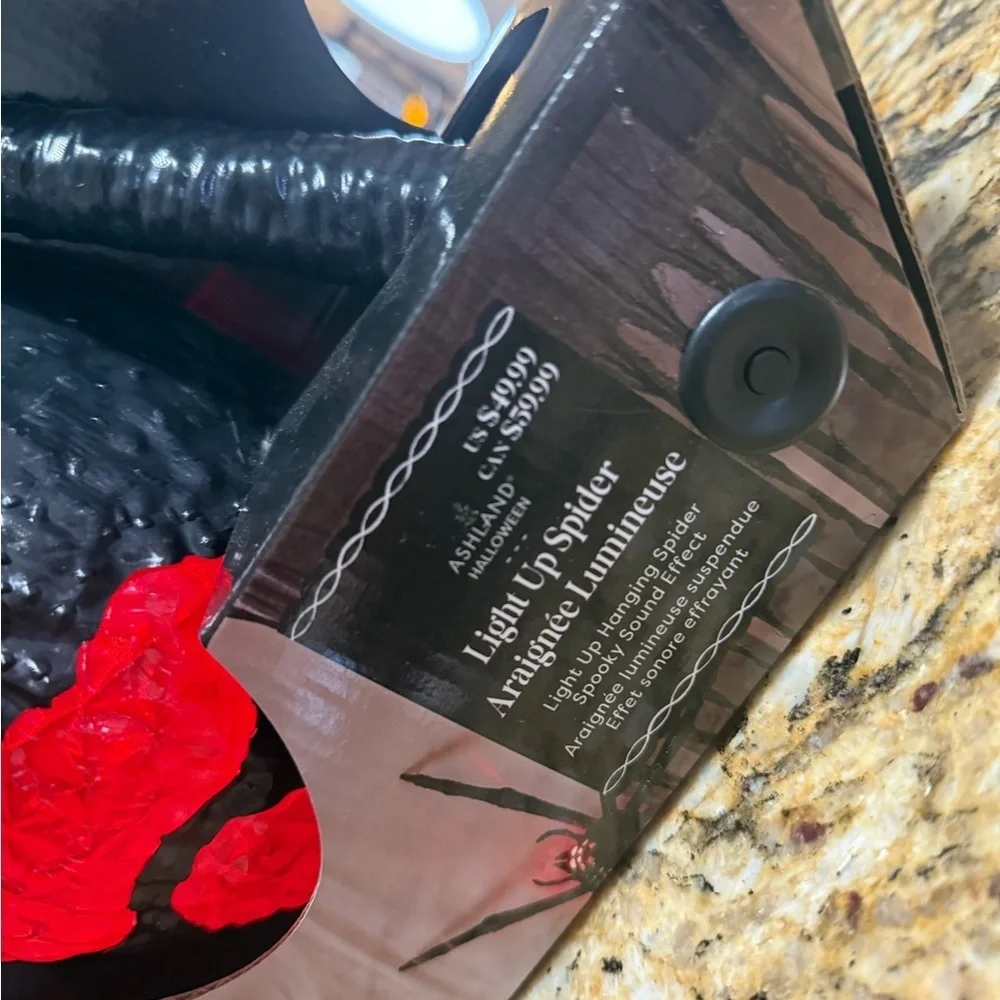 Ashland Black and Red Light-Up Spider new - Picture 2 of 4